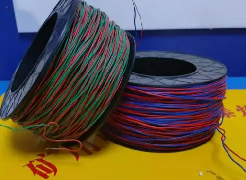 德州放炮线的主要材质有哪些?不同材质的适用场景有何区别?